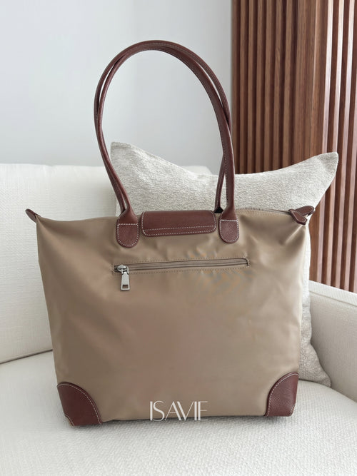 Vera Tote Bag