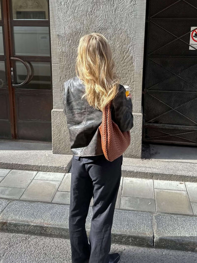 #color_brown