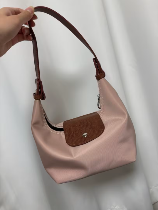 Review by Jenny L