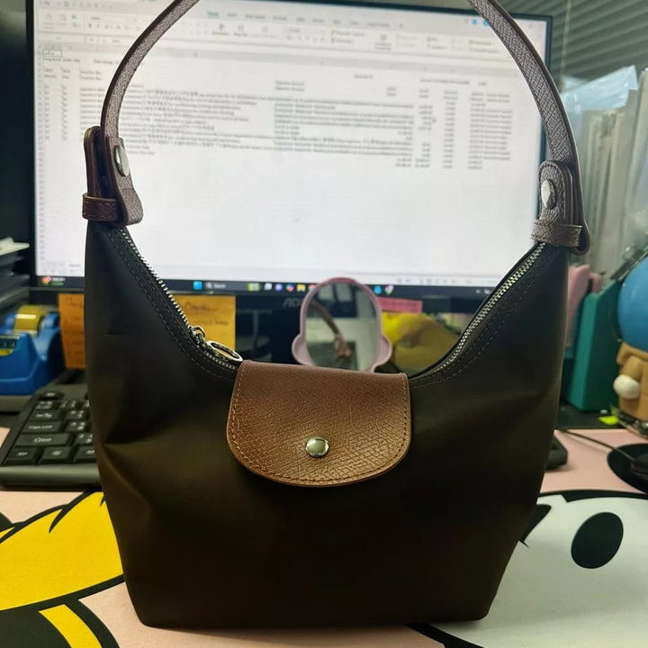 Review by Lauren H
